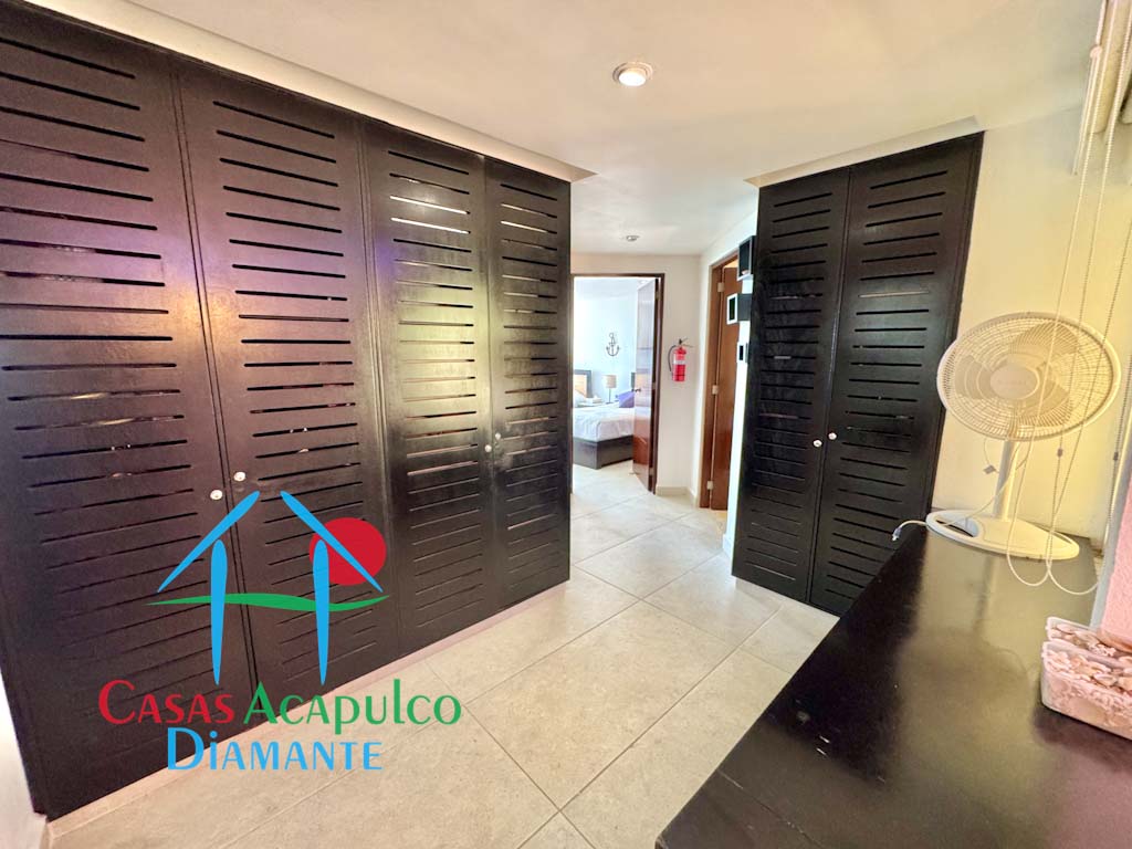 Punta Marqués Cannes 102 - Hall recámaras 1
